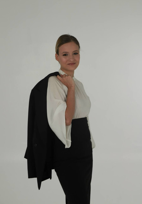 Елена Колегова, Парикмахер-стилист